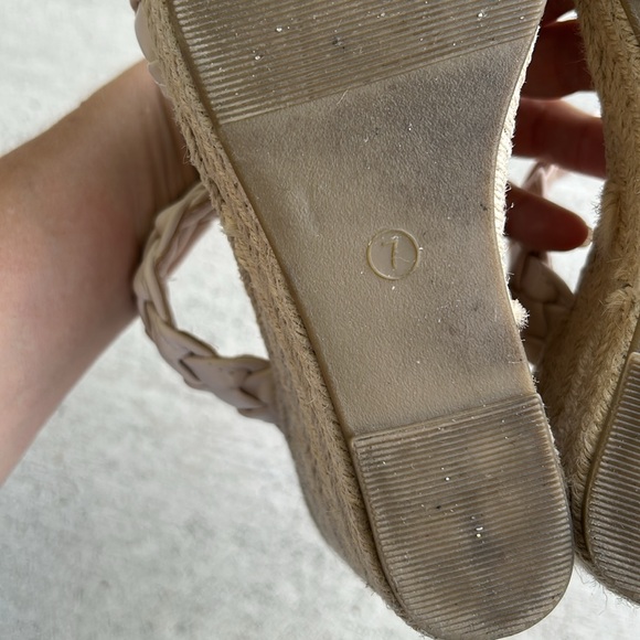 Worn once - COUTGO Woven Leather & Jute Wedge Sandals - Picture 12 of 13